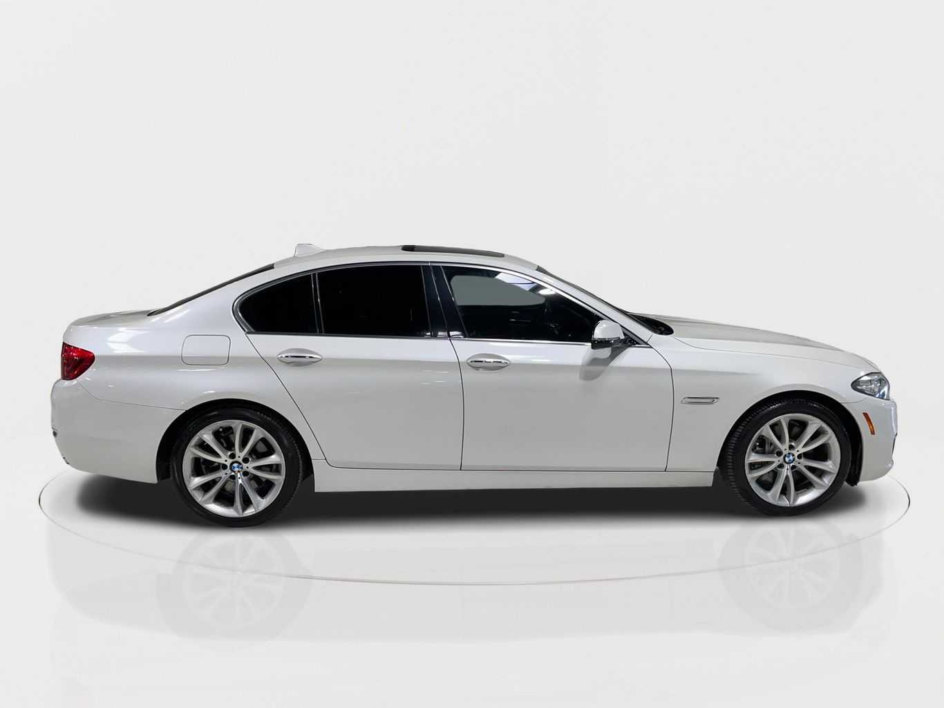 2015 BMW 5 SERIES SEDAN 6-CYL, TURBO, 3.0 LITER 535I SEDAN 4D