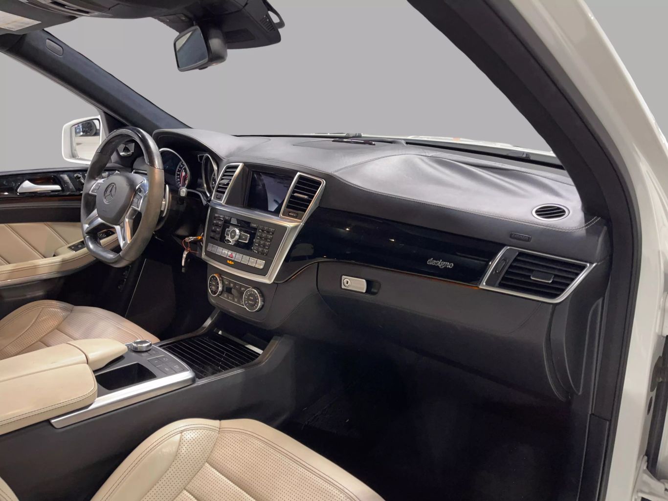2016 MERCEDES-BENZ GL-CLASS SUV V8, TWIN TURBO, 5.5L GL 63 AMG SPORT UTILITY 4D