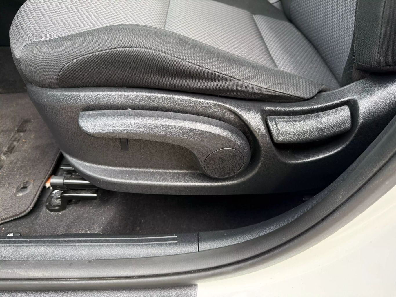 2021 KIA SOUL WAGON 4-CYL, 2.0 LITER LX WAGON 4D