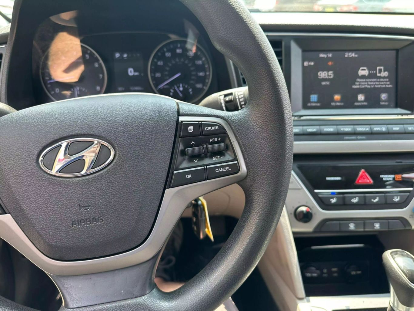 2018 HYUNDAI ELANTRA SEDAN 4-CYL, SULEV, 2.0 LITER LIMITED SEDAN 4D