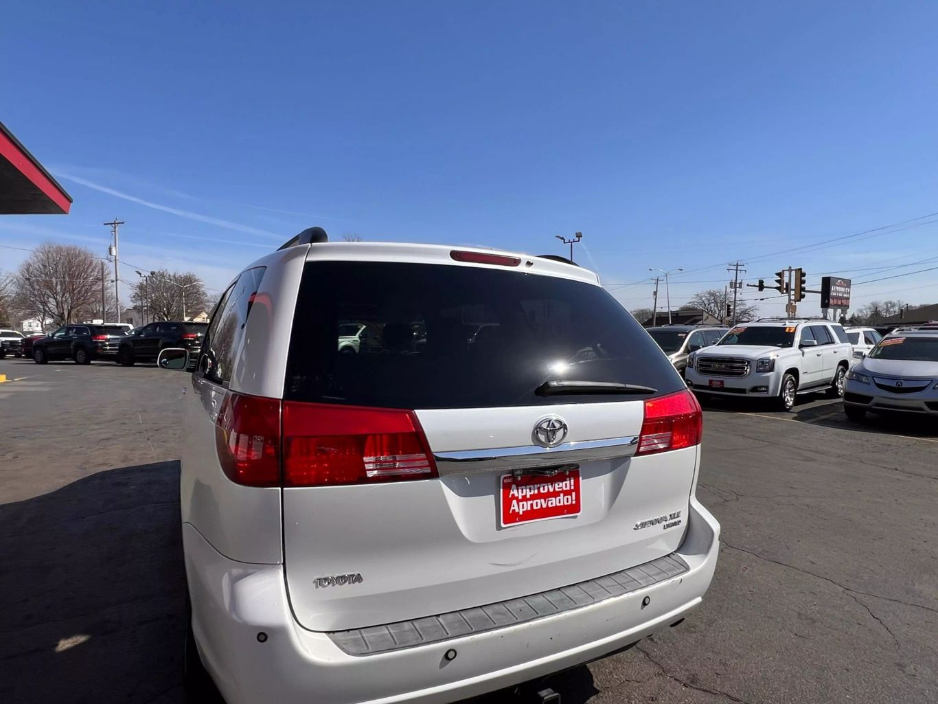 2005 Toyota Sienna - Image 13