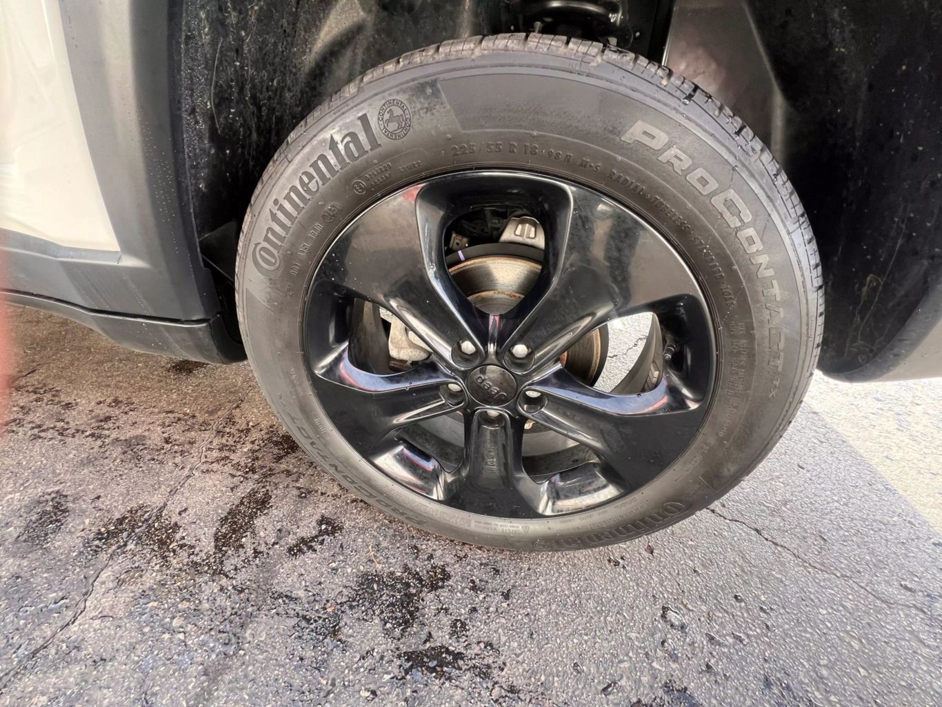 2021 Jeep Compass - Image 25
