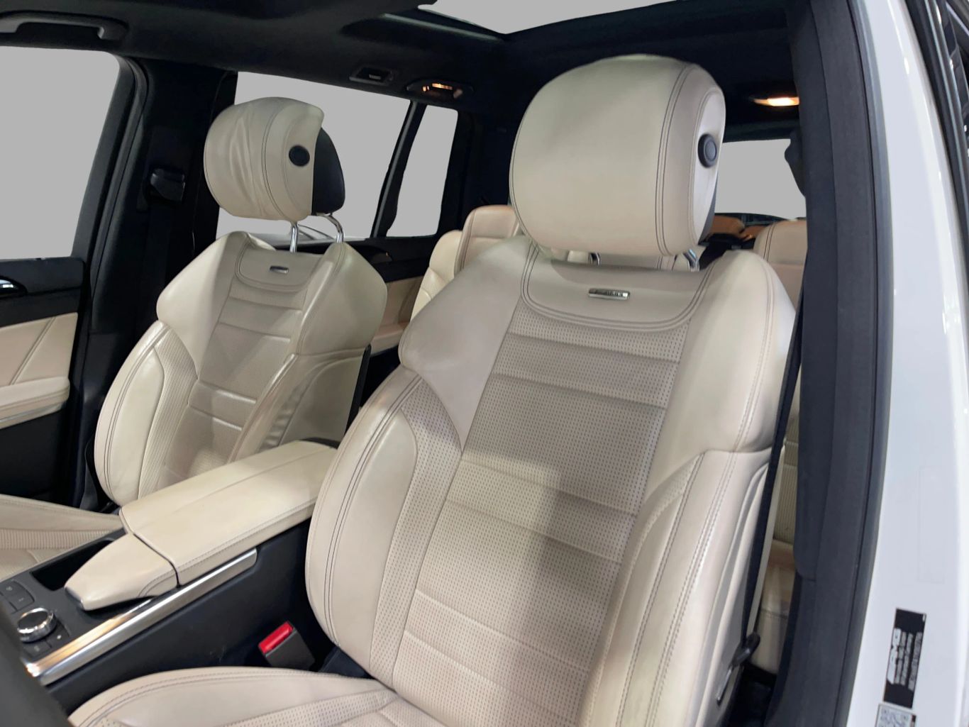2016 MERCEDES-BENZ GL-CLASS SUV V8, TWIN TURBO, 5.5L GL 63 AMG SPORT UTILITY 4D