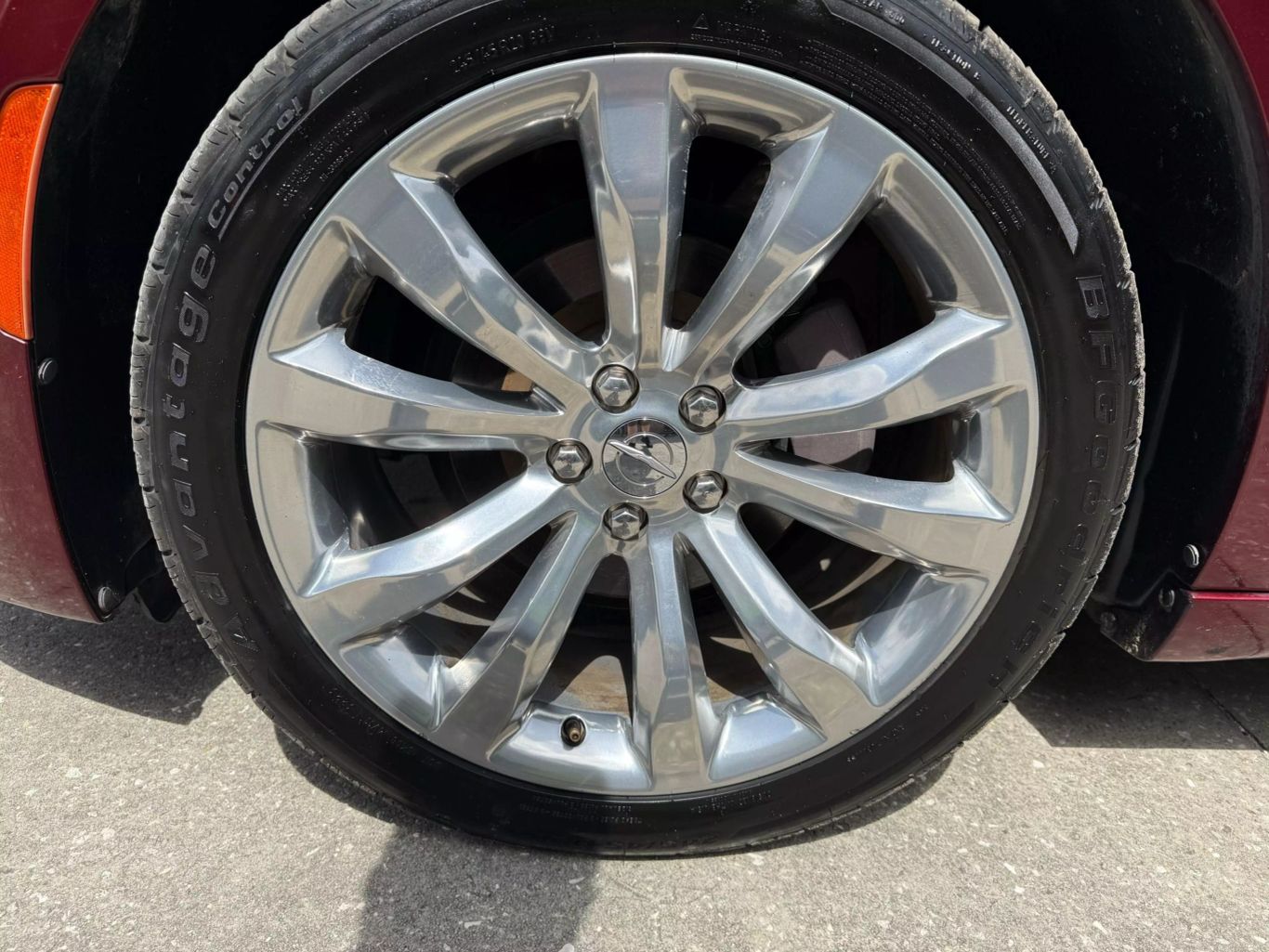 2017 CHRYSLER 300 SEDAN V6, 3.6 LITER 300 LIMITED SEDAN 4D