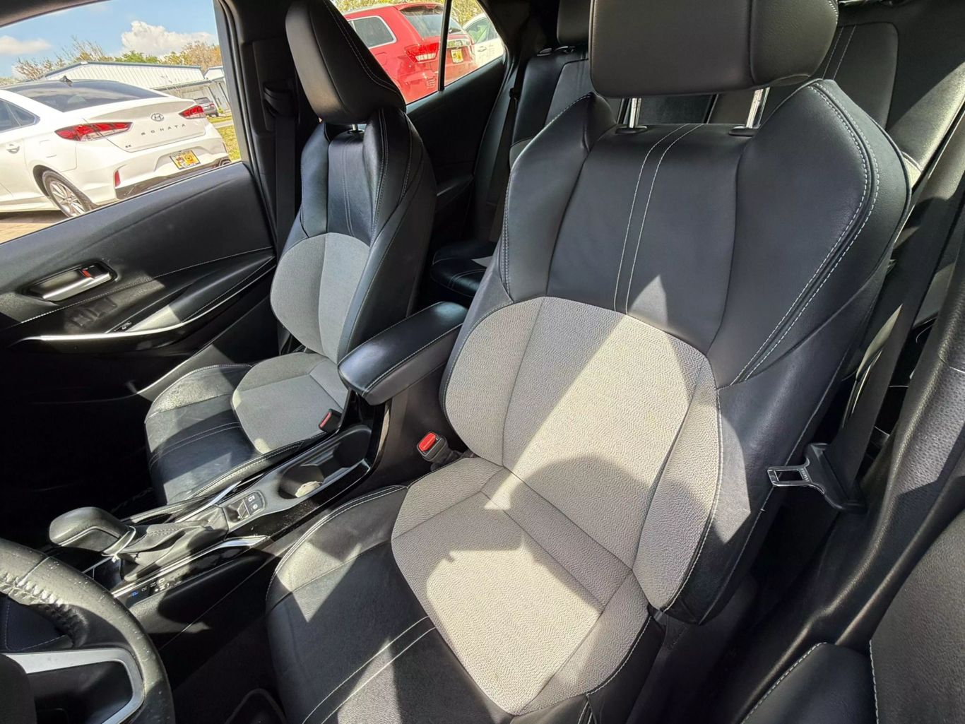 2019 TOYOTA COROLLA HATCHBACK HATCHBACK 4-CYL, DYNAMIC-FORCE, 2.0 LITER XSE HATCHBACK 4D
