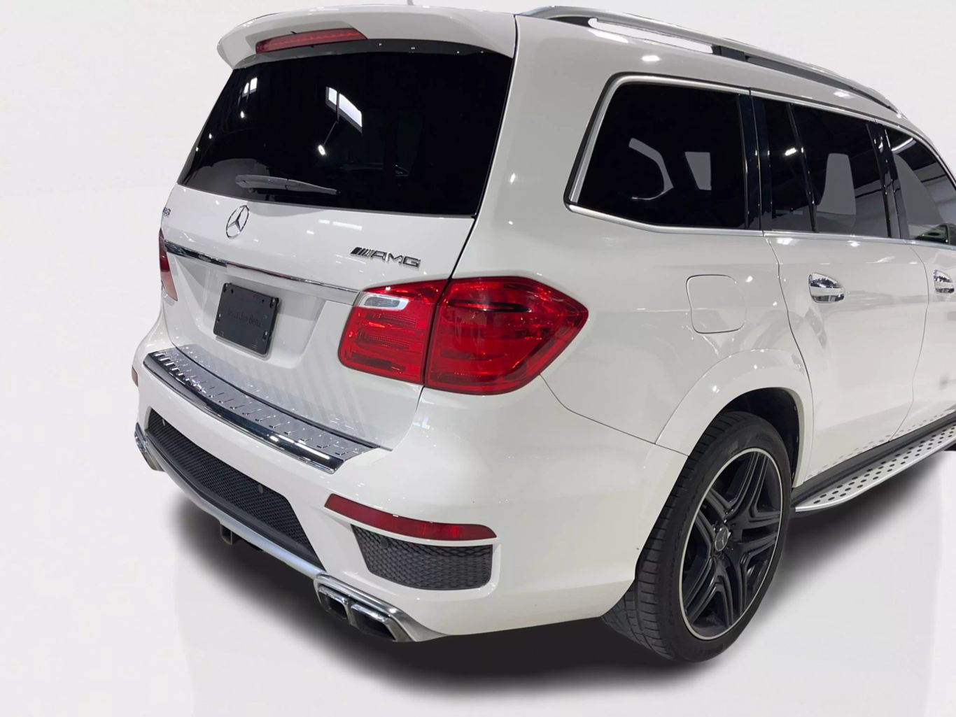 2016 MERCEDES-BENZ GL-CLASS SUV V8, TWIN TURBO, 5.5L GL 63 AMG SPORT UTILITY 4D