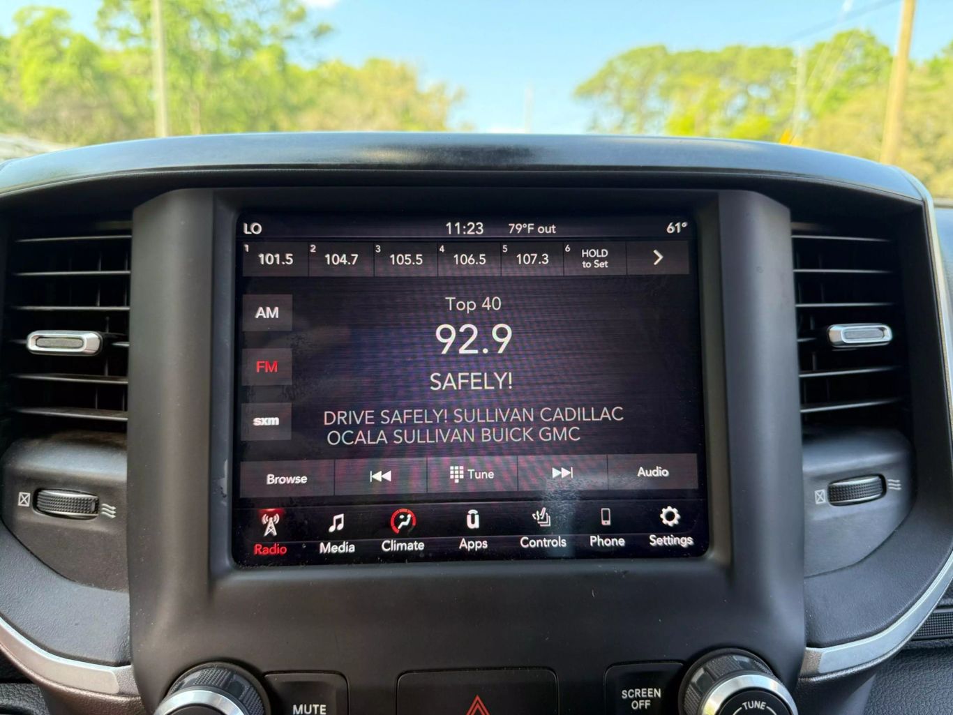 2019 RAM 1500 CREW CAB PICKUP V8, HEMI, ETORQUE, 5.7 LITER BIG HORN PICKUP 4D 6 1/3 FT