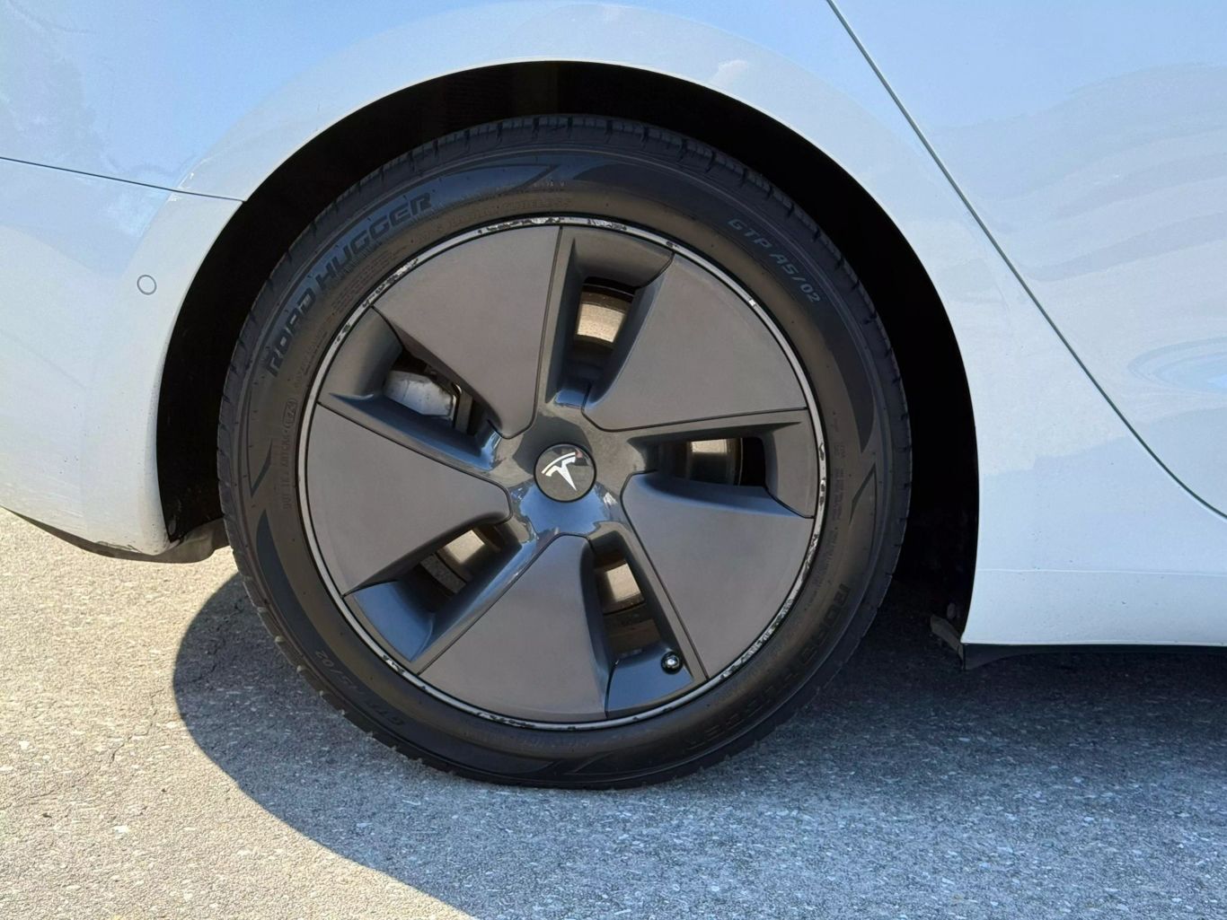 2020 TESLA MODEL 3 SEDAN AC ELECTRIC MOTOR STANDARD RANGE PLUS SEDAN 4D