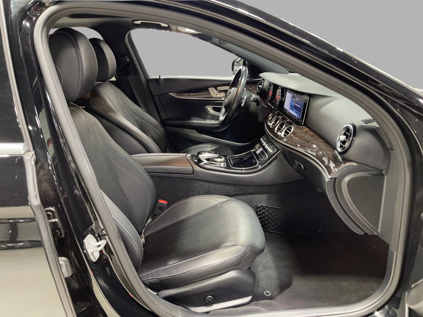 2018 MERCEDES-BENZ E-CLASS SEDAN 4-CYL, TURBO, 2.0 LITER E 300 4MATIC SEDAN 4D