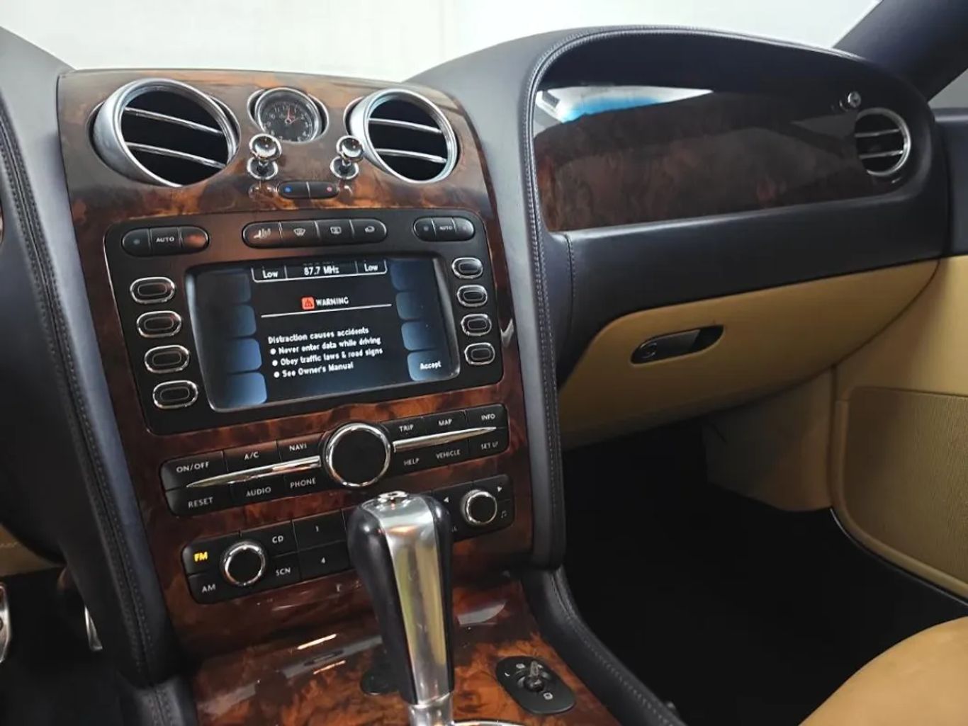 2005 BENTLEY CONTINENTAL COUPE W12, TWIN TURBO, 6.0L COUPE 2D