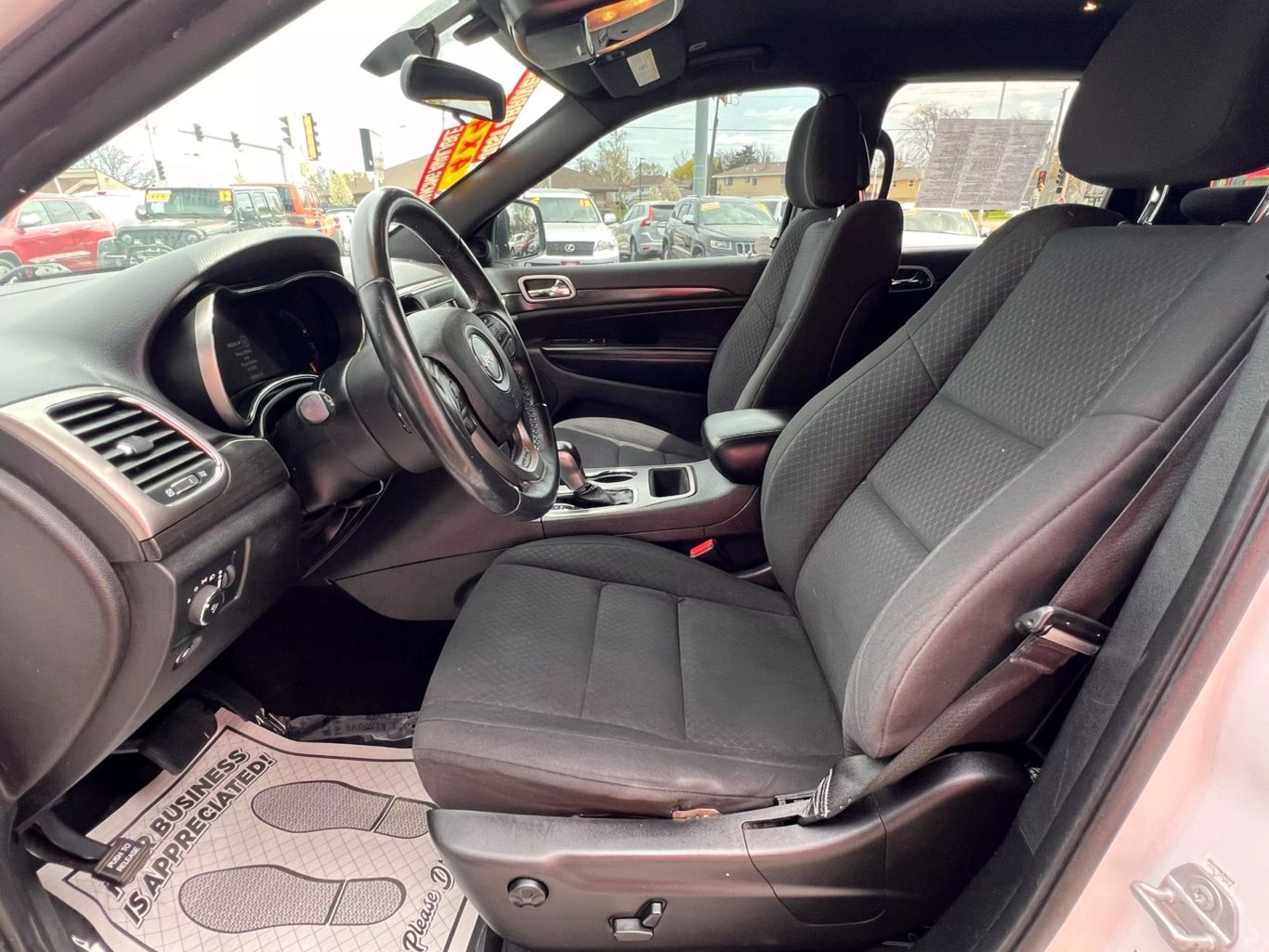 2018 Jeep Grand Cherokee - Image 11