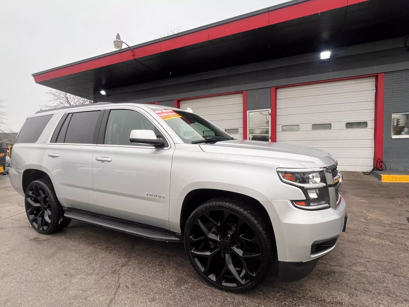 2017 Chevrolet Tahoe - Image 2
