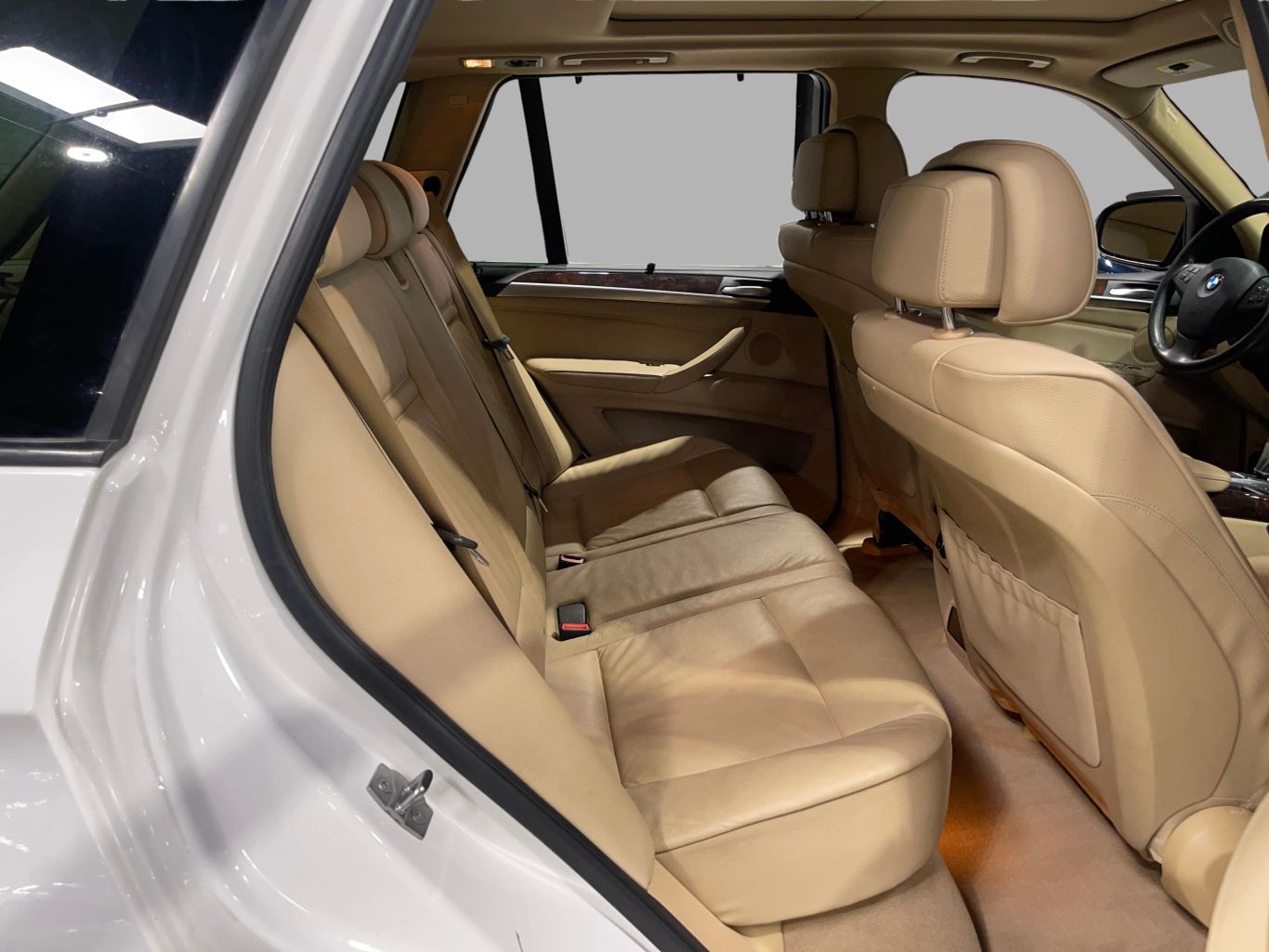 2010 BMW X5 SUV 6-CYL, 3.0 LITER XDRIVE30I SPORT UTILITY 4D