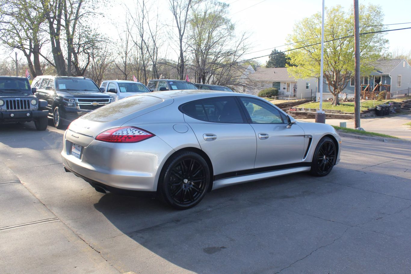 2012 Porsche Panamera 4 Sedan 4d - Image 9