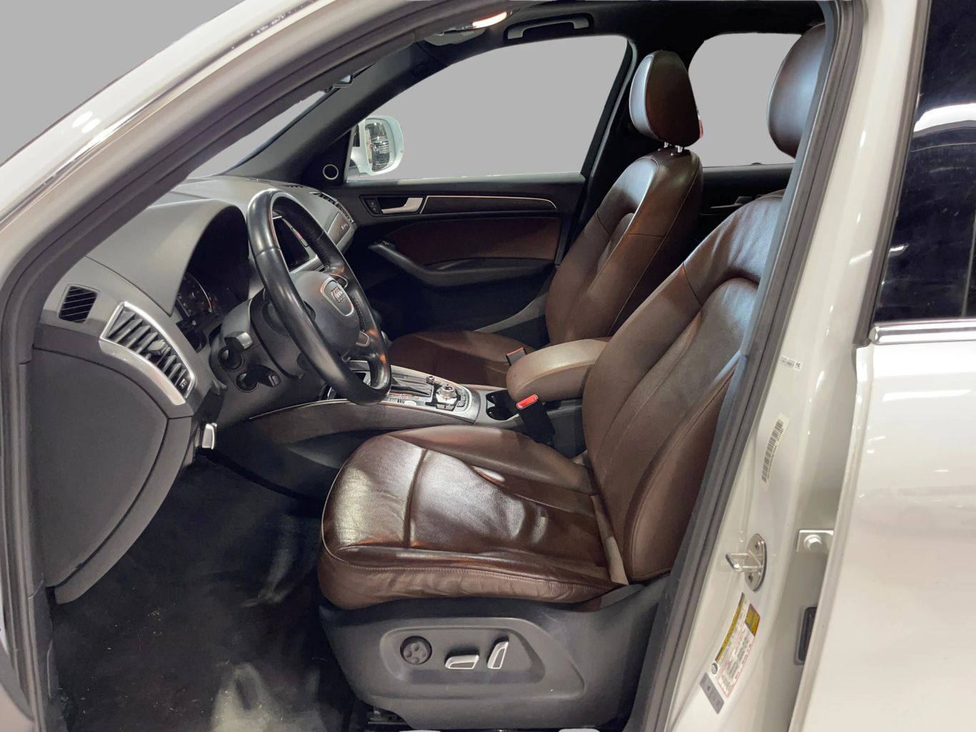 2015 AUDI Q5 SUV 4-CYL, TURBO, 2.0 LITER 2.0T PREMIUM PLUS SPORT UTILITY 4D