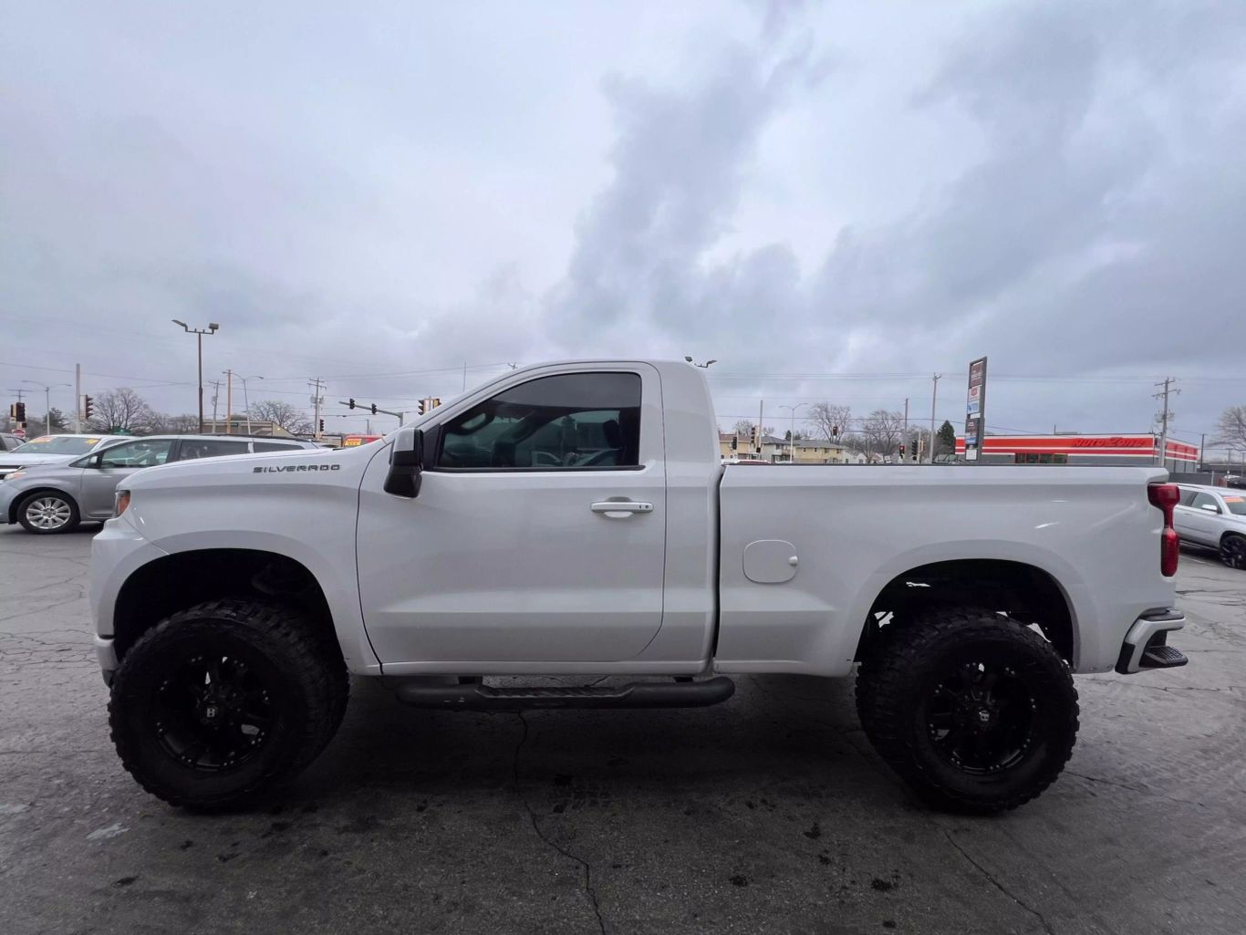 2019 Chevrolet Silverado 1500 Regular Cab - Image 9
