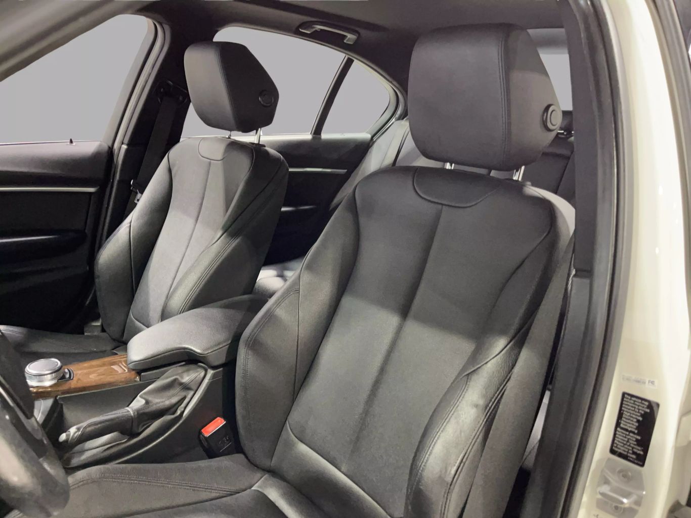 2017 BMW 3 SERIES SEDAN 4-CYL, SULEV, TURBO, 2.0L 330I SEDAN 4D