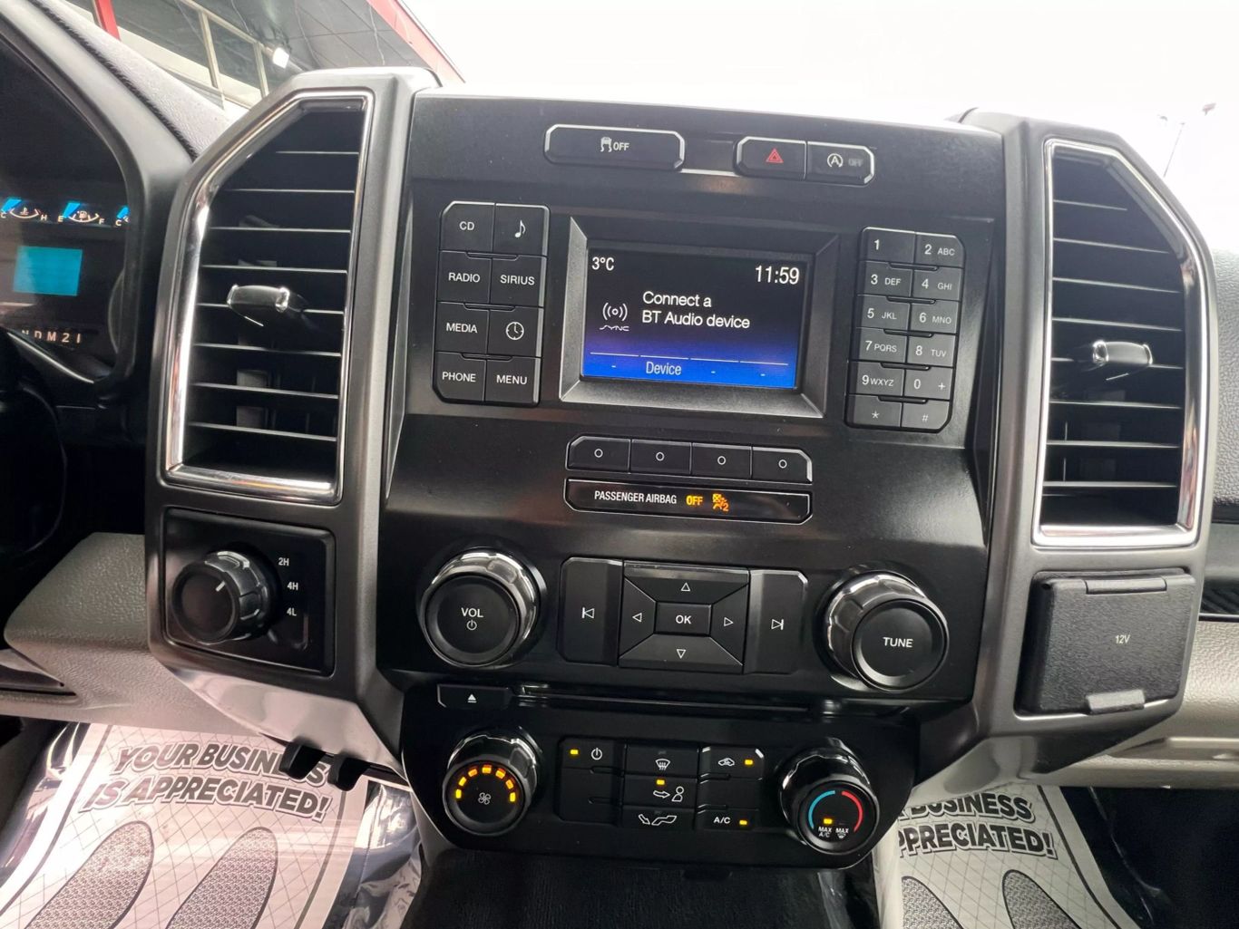 2015 Ford F150 Supercrew Cab - Image 23
