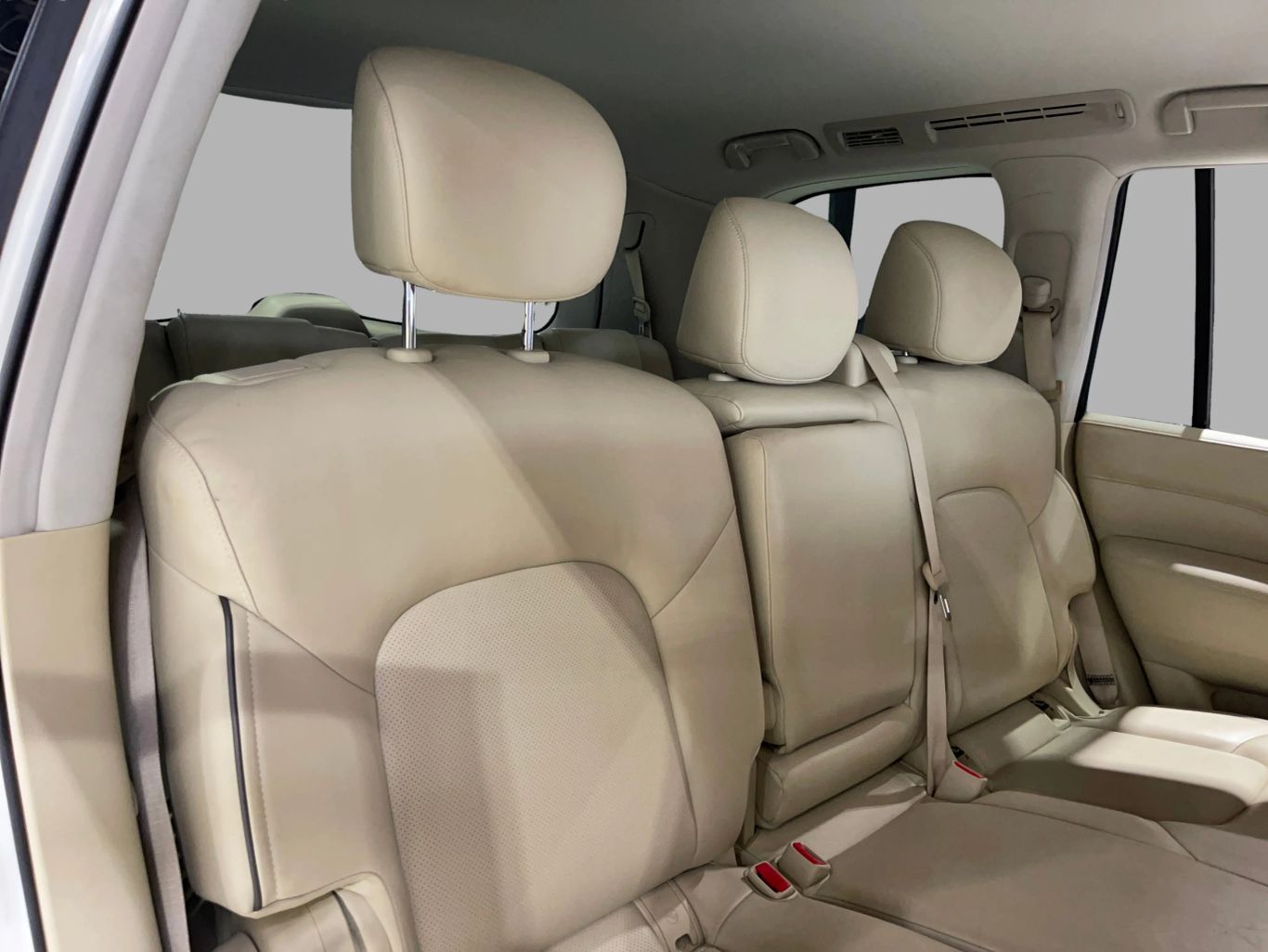 2019 INFINITI QX80 SUV V8, 5.6 LITER LUXE SPORT UTILITY 4D