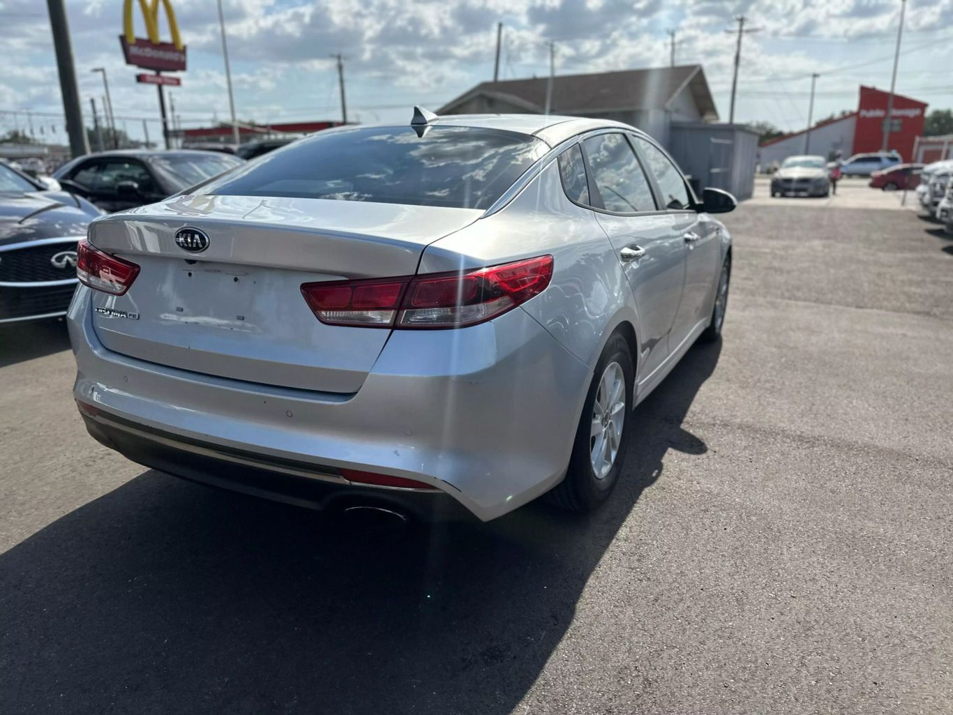 2018 KIA OPTIMA SEDAN 4-CYL, 2.4 LITER LX SEDAN 4D - Tampa Motor Cars
