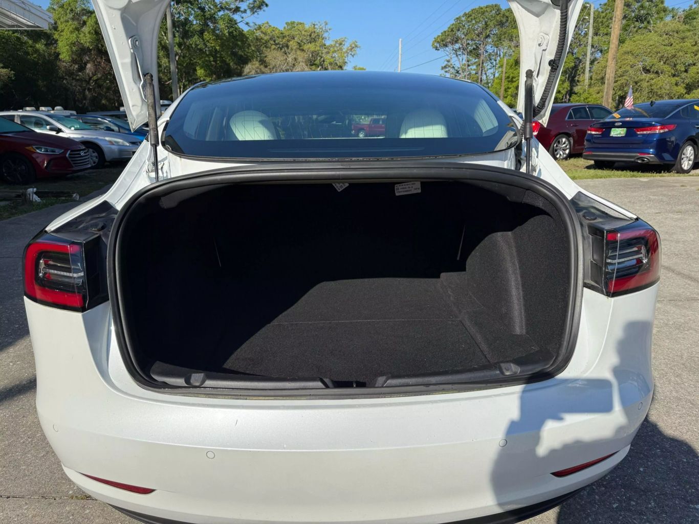 2020 TESLA MODEL 3 SEDAN AC ELECTRIC MOTOR STANDARD RANGE PLUS SEDAN 4D