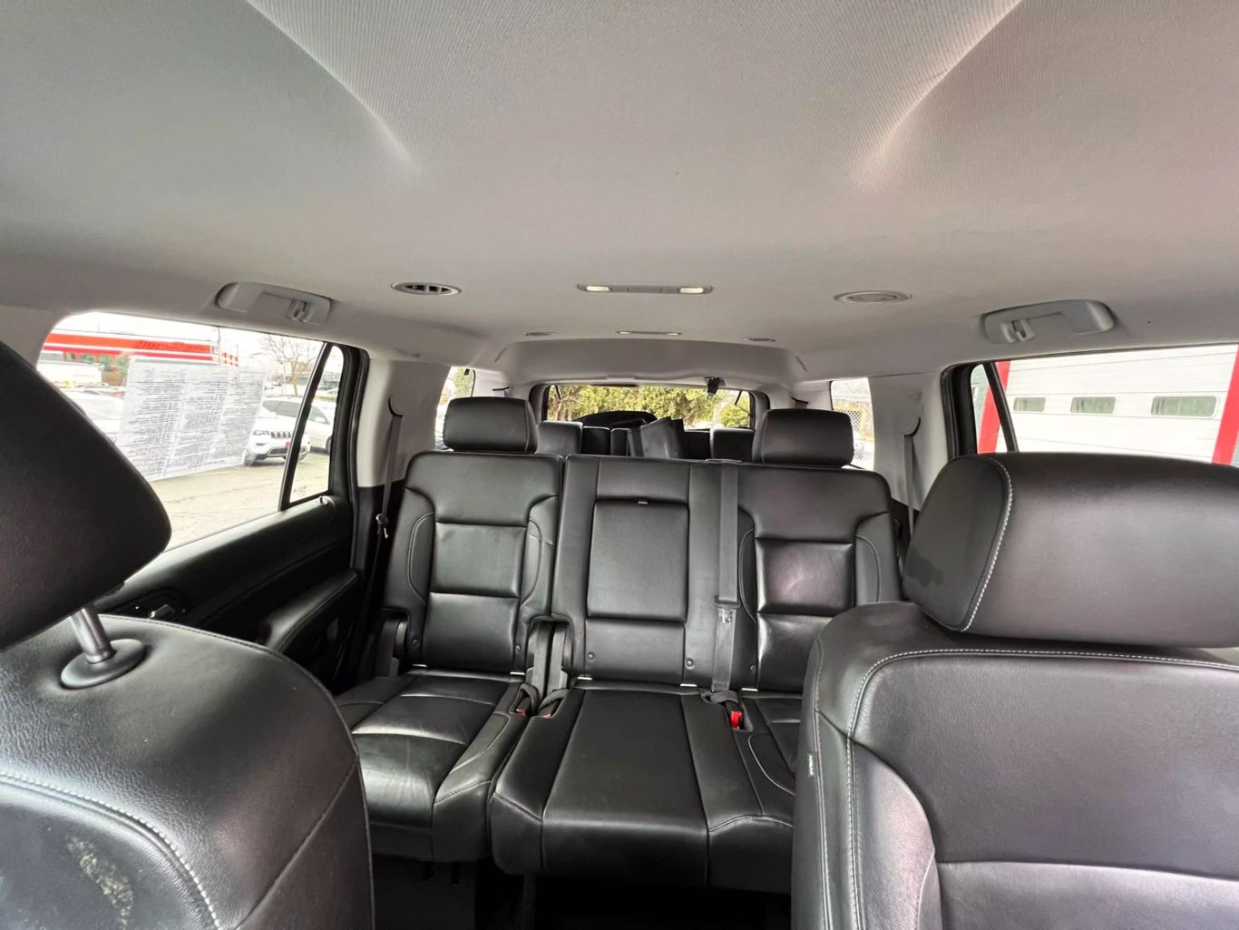 2018 Chevrolet Tahoe - Image 19