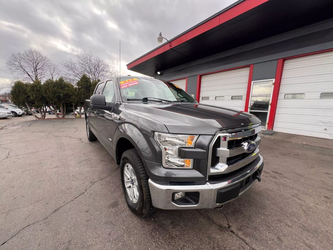 2015 Ford F150 Supercrew Cab - Image 3