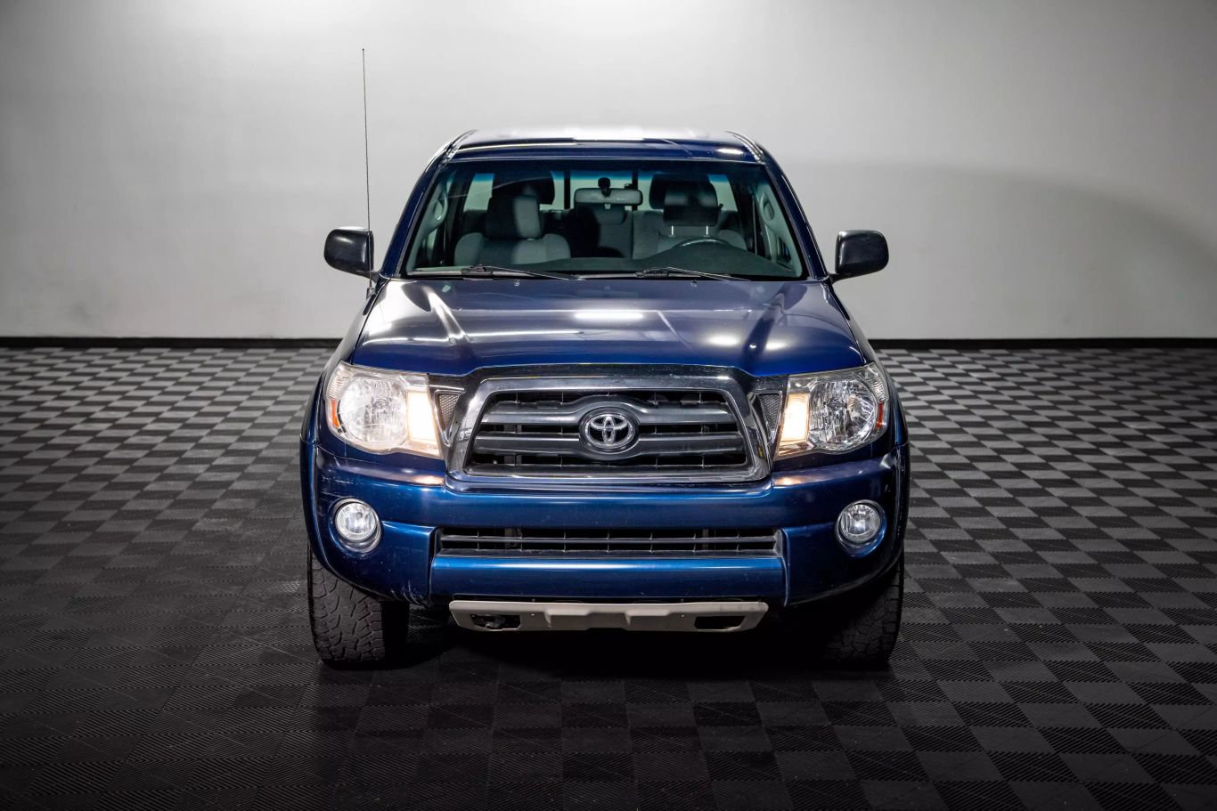 Used 2007 Toyota Tacoma PreRunner with VIN 5TEJU62N47Z436624 for sale in Tempe, AZ