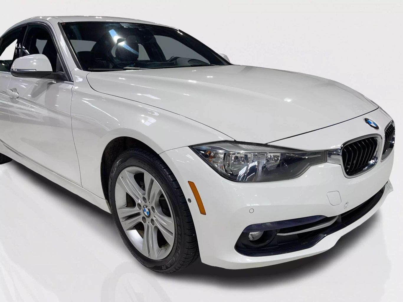 2017 BMW 3 SERIES SEDAN 4-CYL, SULEV, TURBO, 2.0L 330I SEDAN 4D