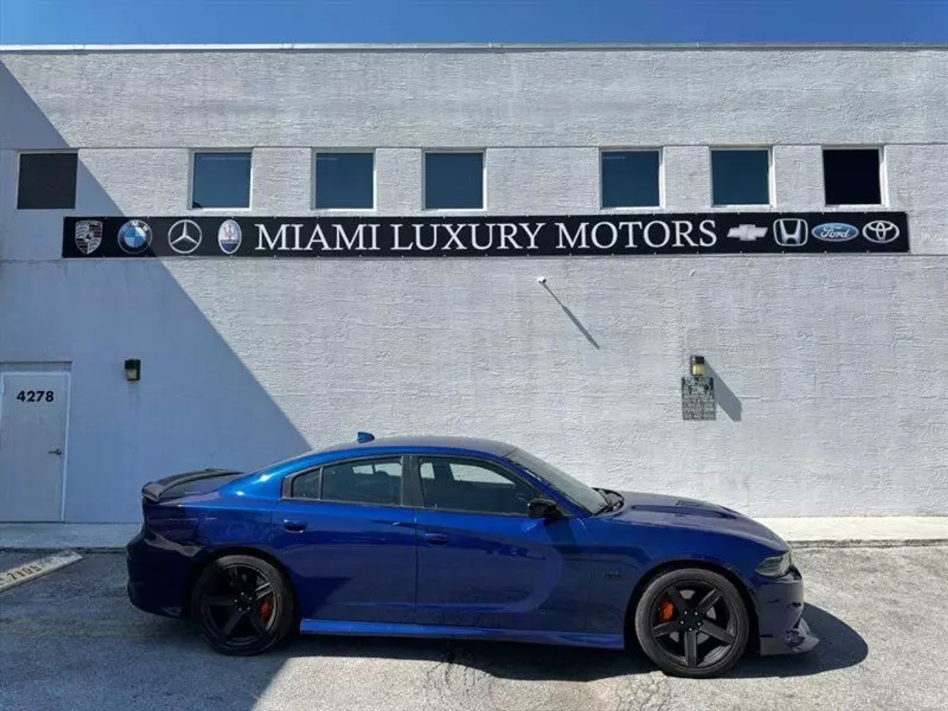 2022 Dodge Charger Scat Pack's photo