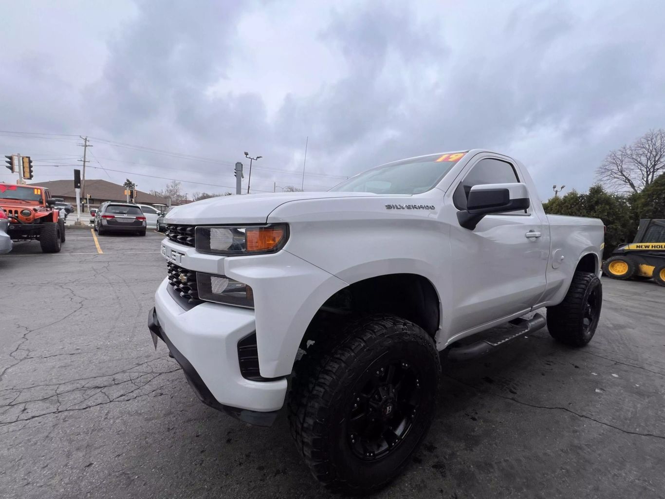 2019 Chevrolet Silverado 1500 Regular Cab - Image 8