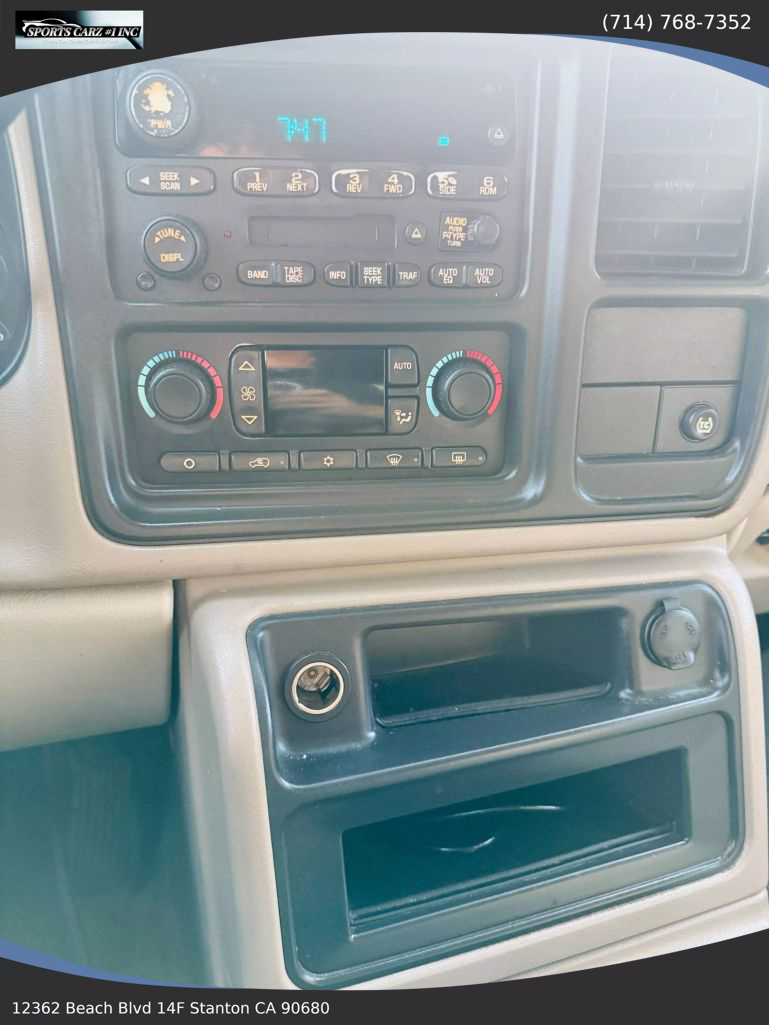 2004 GMC YUKON XL 1500 SUV V8, 5.3 LITER SLT SPORT UTILITY 4D