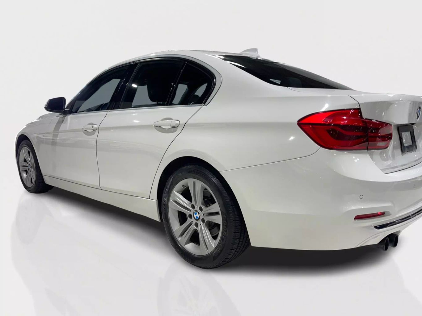 2017 BMW 3 SERIES SEDAN 4-CYL, SULEV, TURBO, 2.0L 330I SEDAN 4D