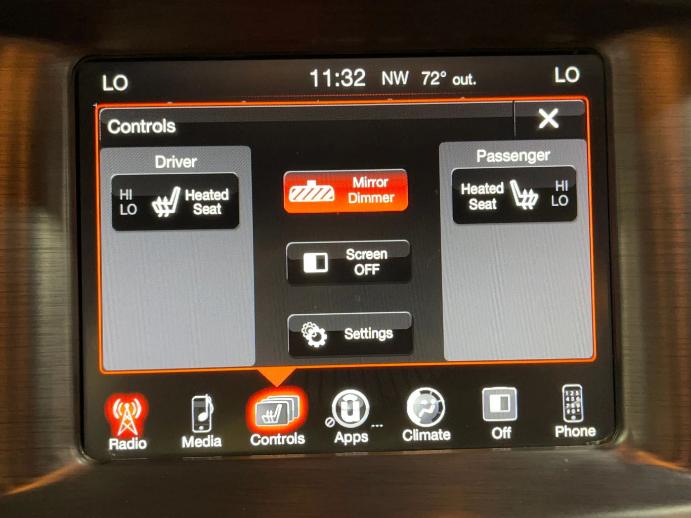 2016 DODGE CHARGER SEDAN V8, HEMI, 5.7 LITER R/T SEDAN 4D