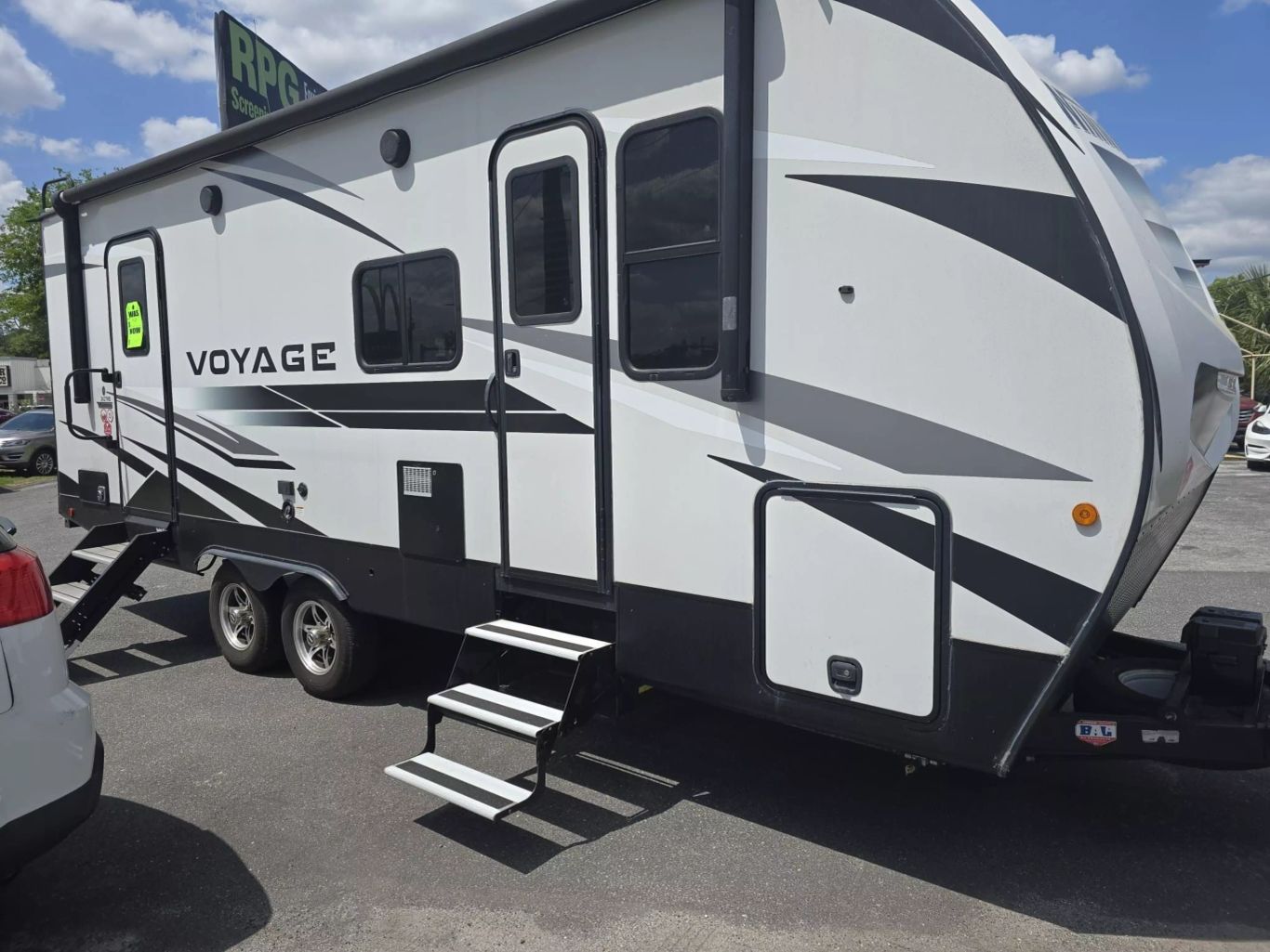 2021 WINNEBAGO VOYAGE - - 2427RB
