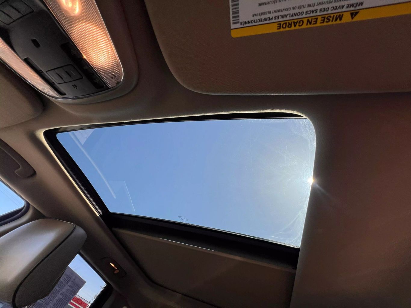 2011 Jeep Grand Cherokee - Image 19