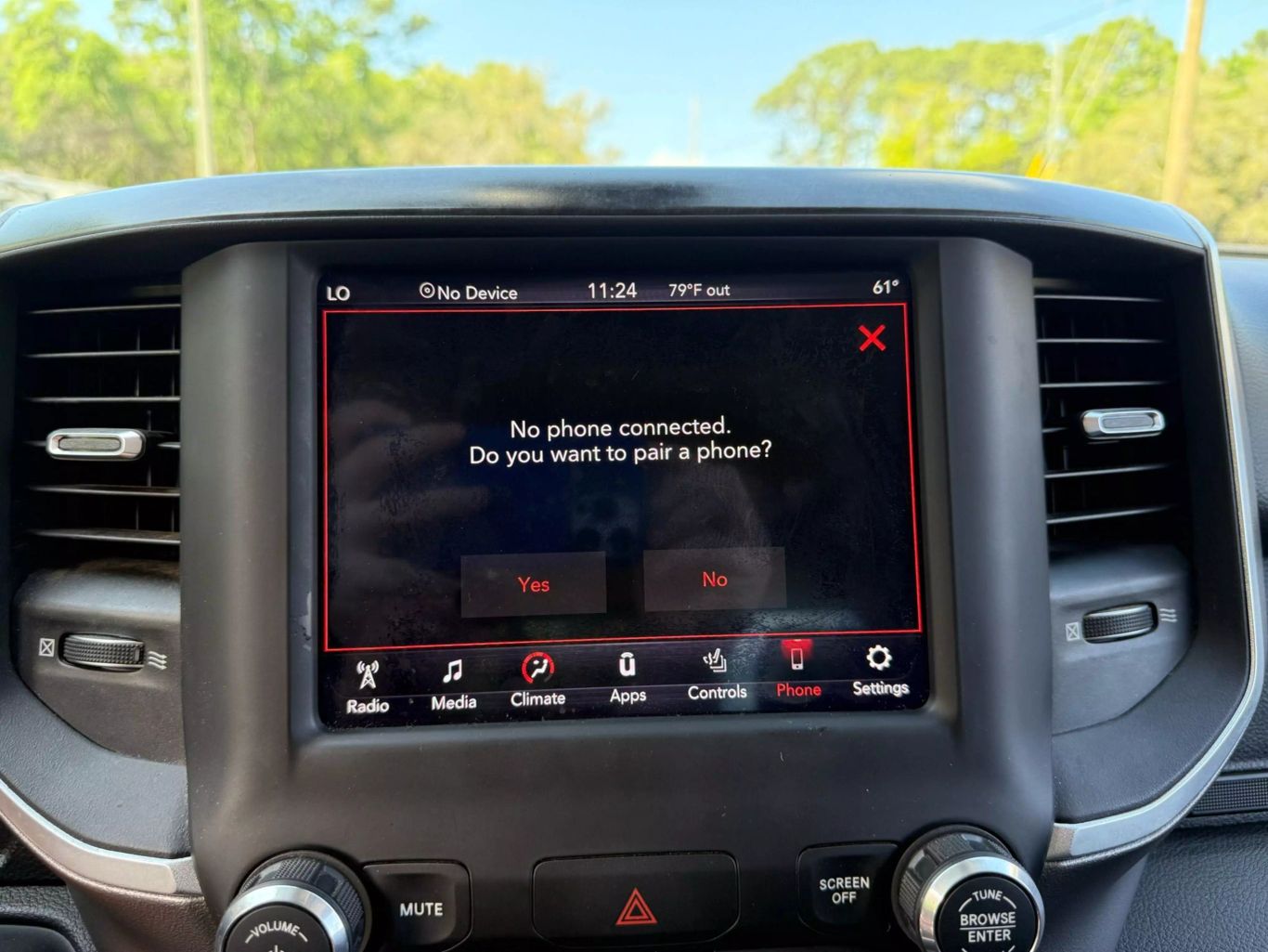 2019 RAM 1500 CREW CAB PICKUP V8, HEMI, ETORQUE, 5.7 LITER BIG HORN PICKUP 4D 6 1/3 FT
