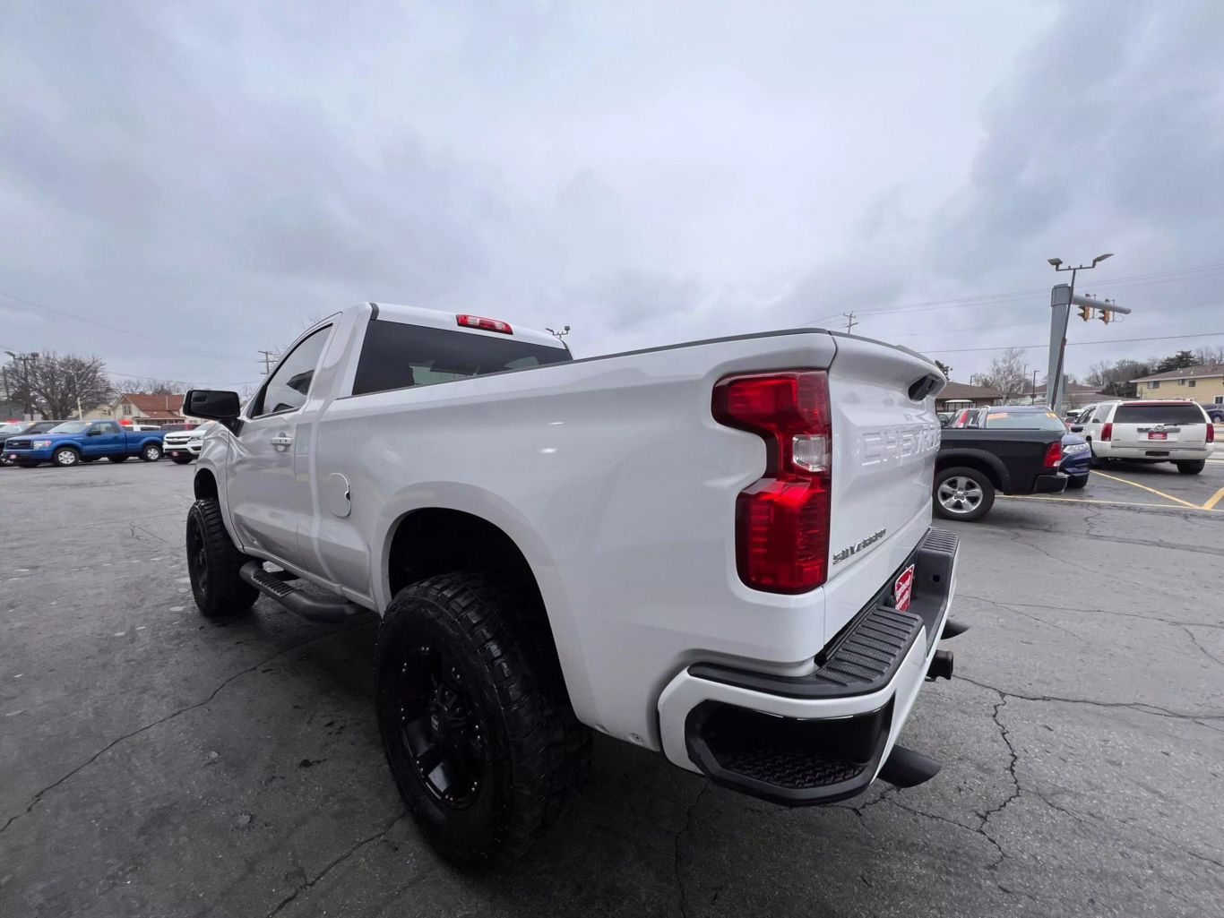 2019 Chevrolet Silverado 1500 Regular Cab - Image 10