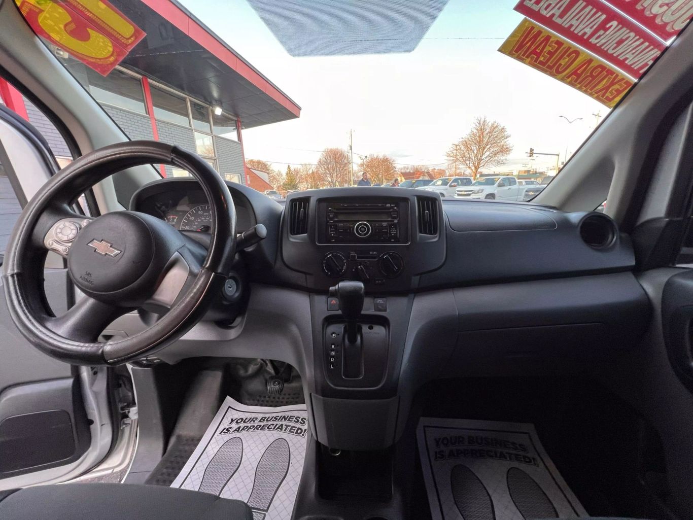 2015 Chevrolet City Express - Image 13