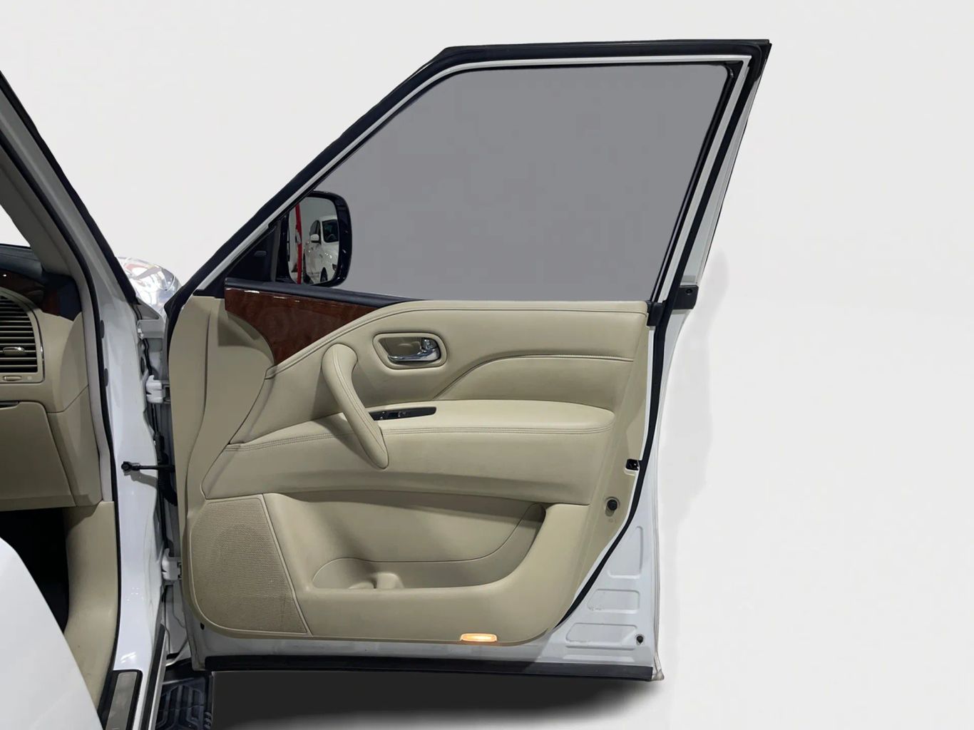2019 INFINITI QX80 SUV V8, 5.6 LITER LUXE SPORT UTILITY 4D