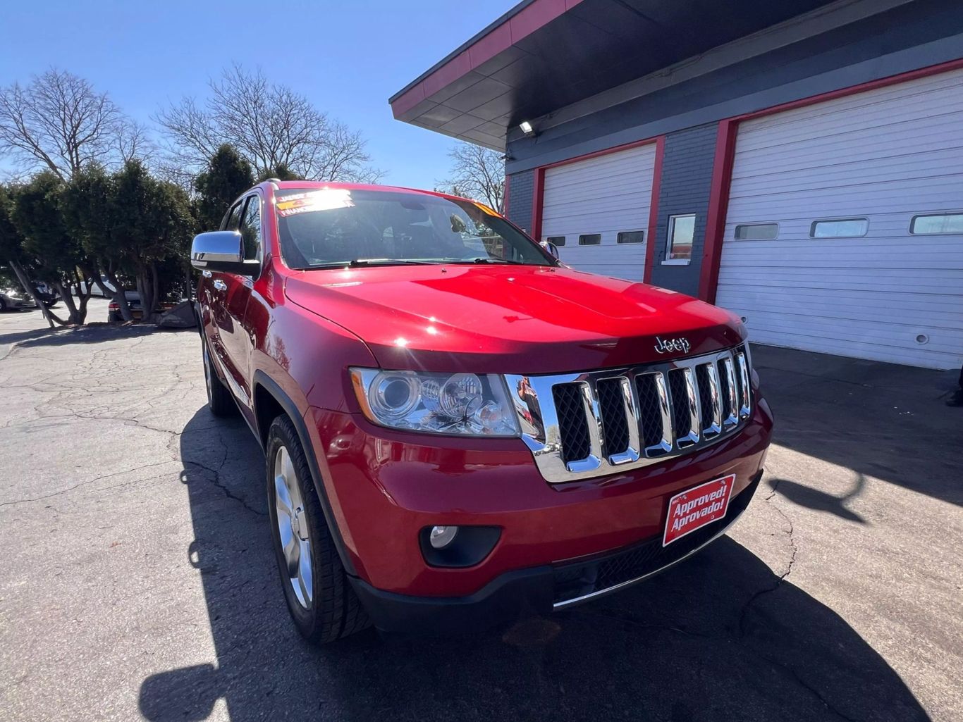 2011 Jeep Grand Cherokee - Image 3