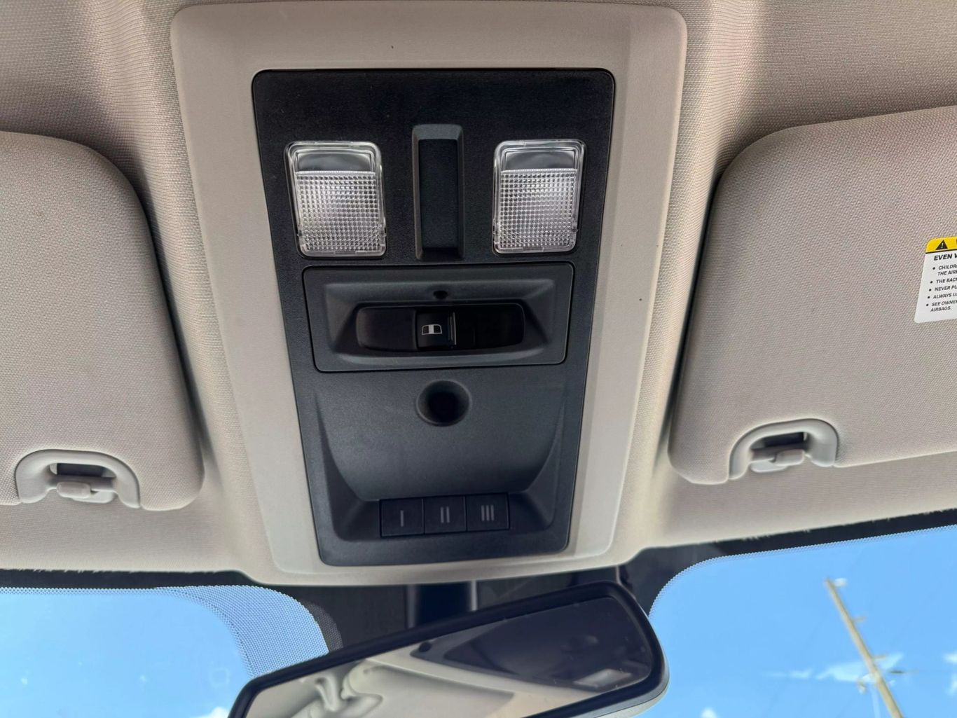 2019 RAM 1500 CLASSIC CREW CAB PICKUP V8, HEMI, 5.7 LITER BIG HORN PICKUP 4D 5 1/2 FT