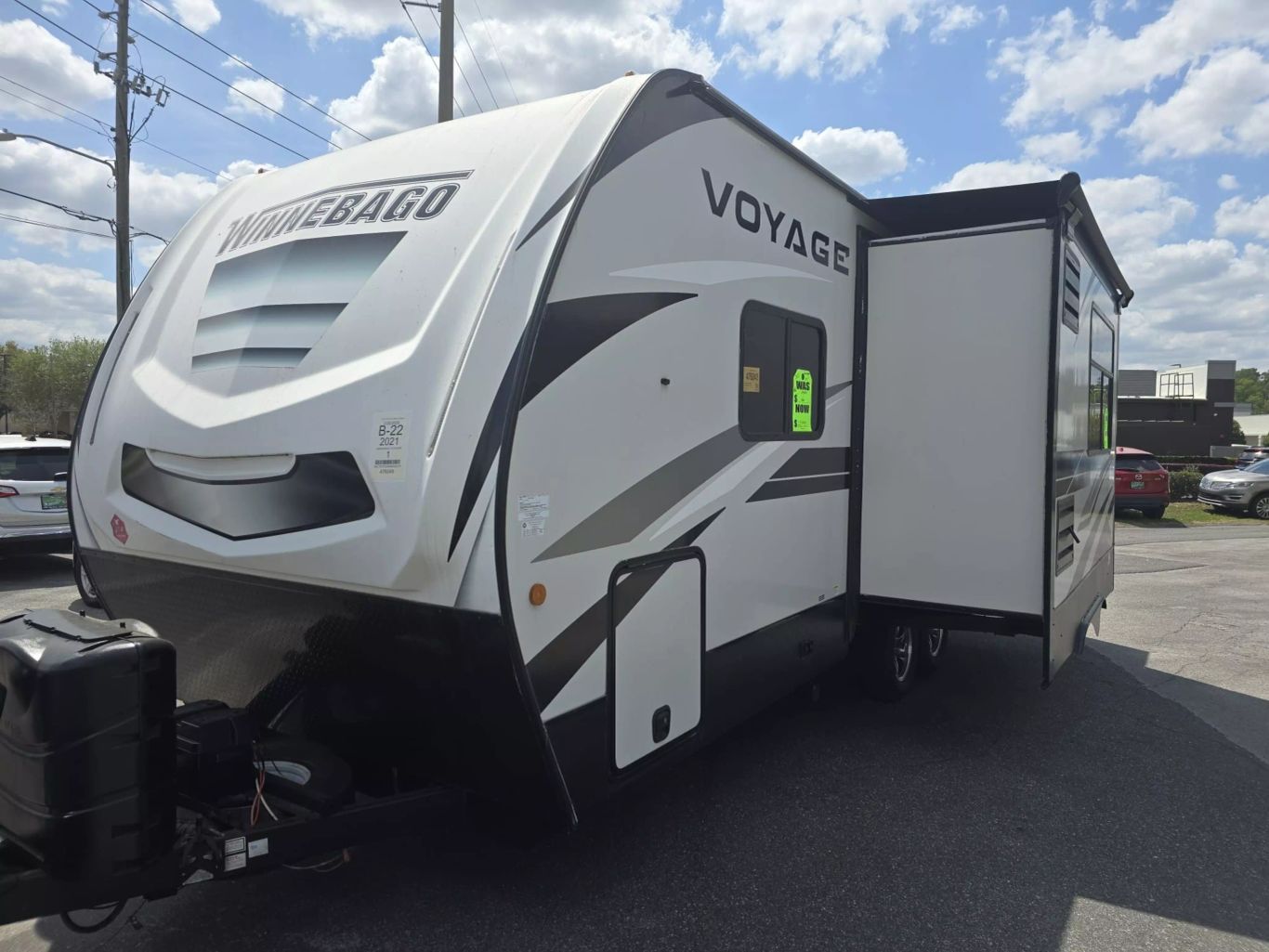 2021 WINNEBAGO VOYAGE - - 2427RB