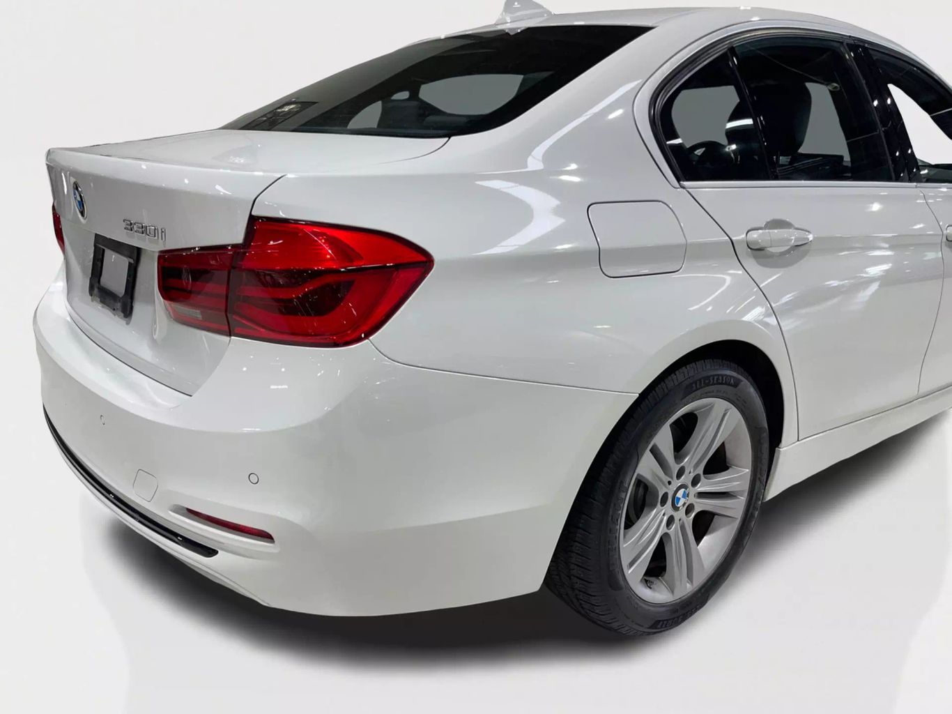 2017 BMW 3 SERIES SEDAN 4-CYL, SULEV, TURBO, 2.0L 330I SEDAN 4D