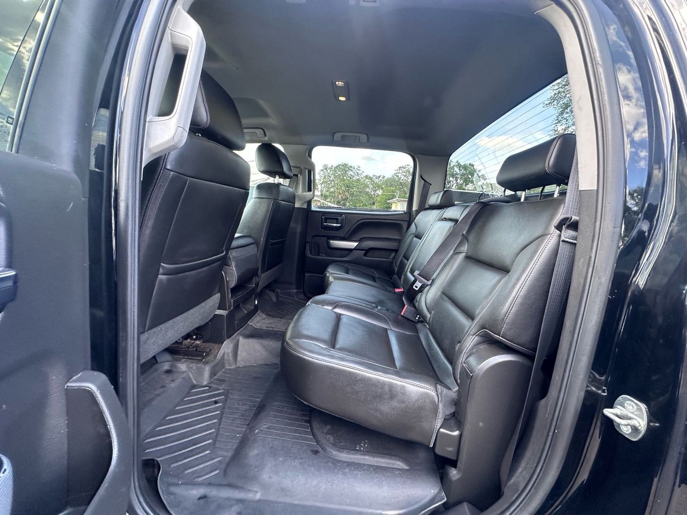 2018 CHEVROLET SILVERADO 1500 CREW CAB PICKUP V8, ECOTEC3, 5.3 LITER Z71 LT PICKUP 4D 5 3/4 FT - Tampa Motor Cars