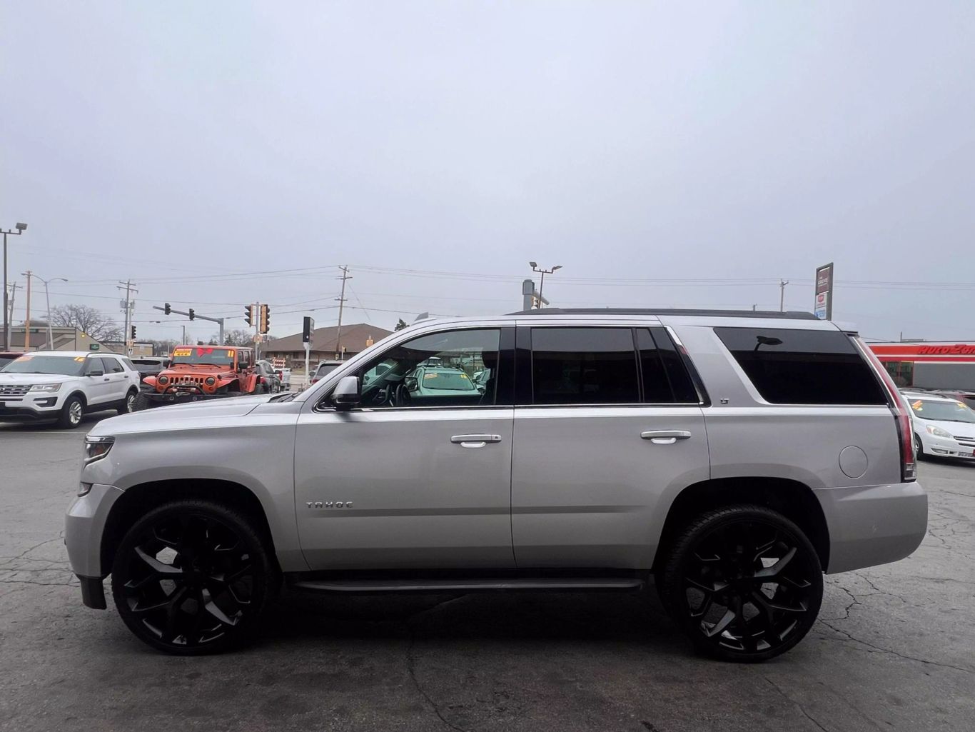 2017 Chevrolet Tahoe - Image 9