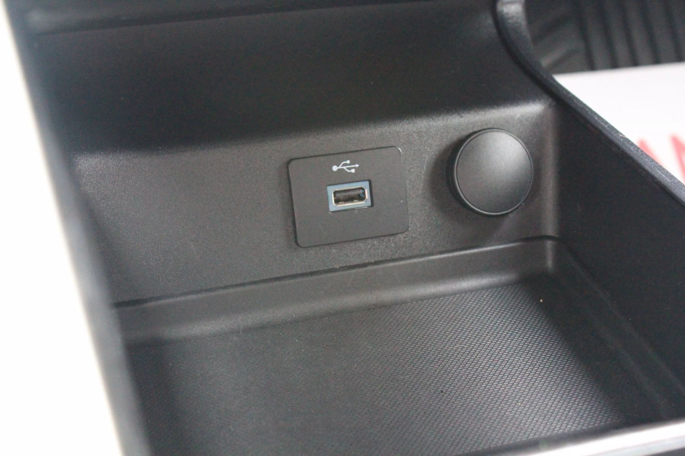 2018 Ford Fusion S Sedan 4d - Image 27
