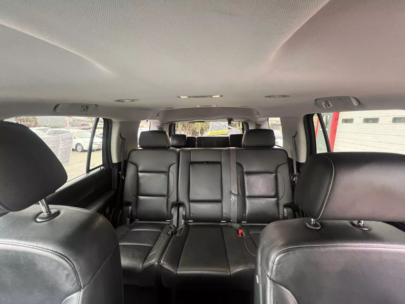 2017 Chevrolet Tahoe - Image 19