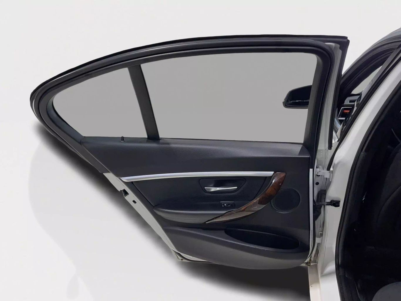 2017 BMW 3 SERIES SEDAN 4-CYL, SULEV, TURBO, 2.0L 330I SEDAN 4D