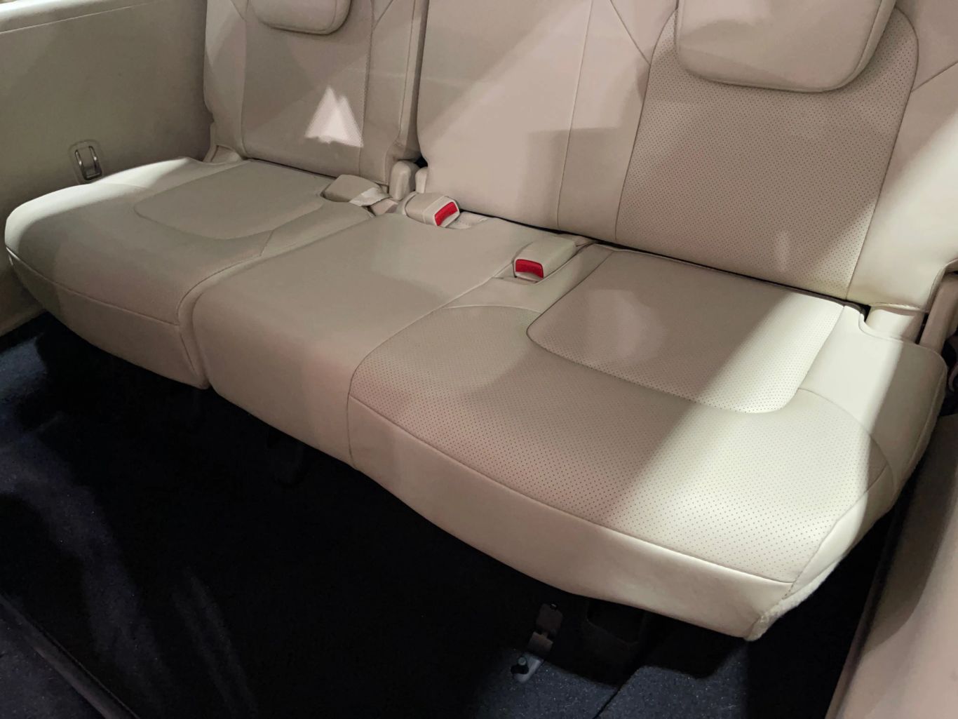 2019 INFINITI QX80 SUV V8, 5.6 LITER LUXE SPORT UTILITY 4D